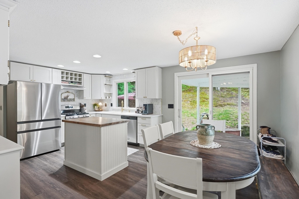 20 Upper Hampden Road Monson, MA 01057 - Photo 10 of 42