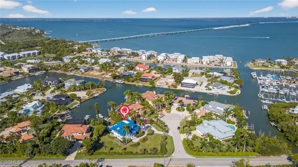 $2,750,000 | 1141 Paper Fig Court, Sanibel, FL 33957