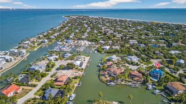 $2,750,000 | 1141 Paper Fig Court, Sanibel, FL 33957