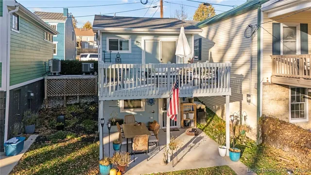 $229,900 | 923 West 1st Street, Madison, IN 47250