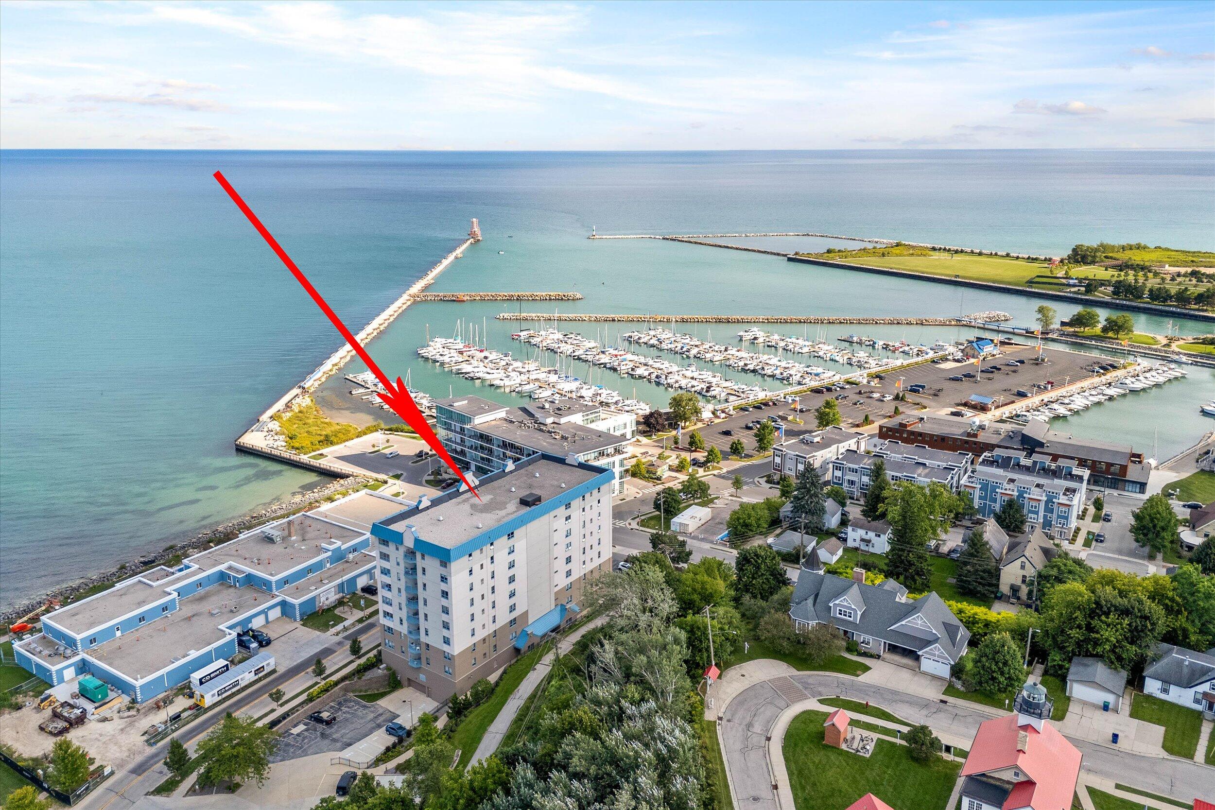 415 Lake Street, Unit 702 Port Washington, WI 53074 - Photo 13 of 14 26-Aerial