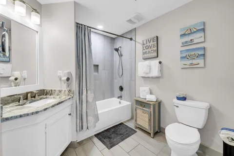 $775,000 | 550 Tops'l Beach Boulevard, Unit 409, Miramar Beach, FL 32550