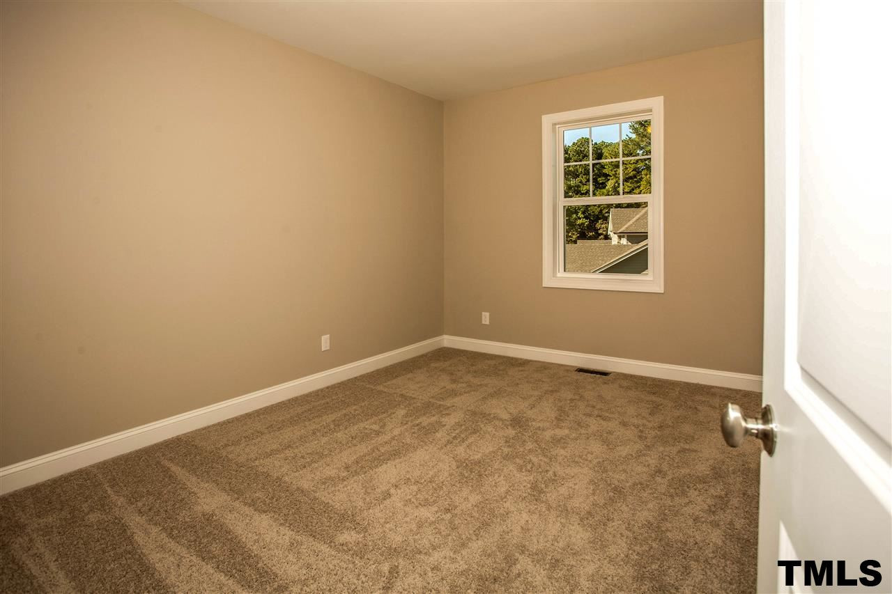 10004 Major Oak Lane Raleigh, NC 27613 - Photo 4 of 15 Photo 4