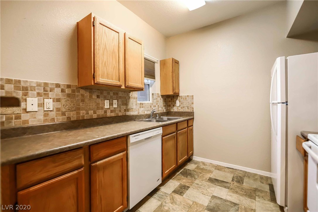 6650 West Warm Springs Road, Unit 1156 Las Vegas, NV 89118 - Photo 11 of 31