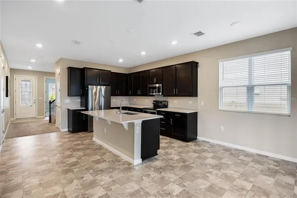 $2,600 | 1108 Sugarwood Street, Davenport, FL 33837