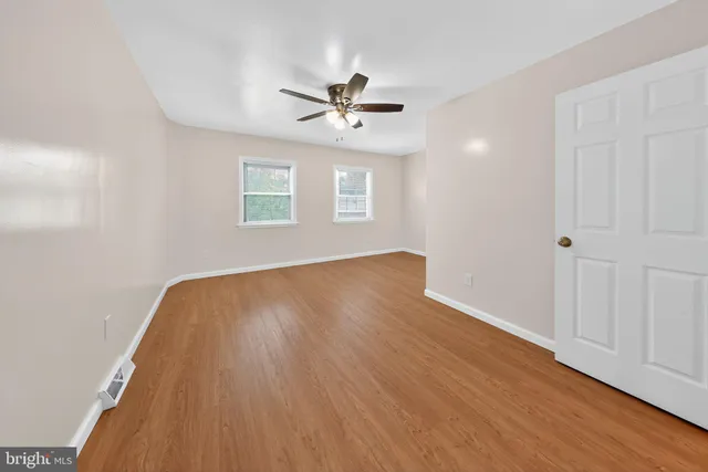 $289,900 | 13 Oakmont Drive, New Castle, DE 19720