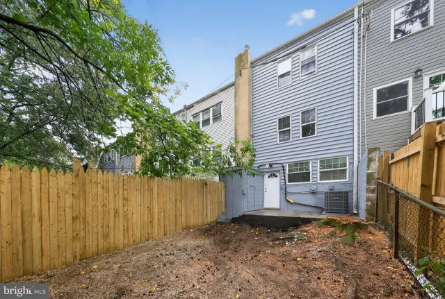 $289,900 | 13 Oakmont Drive, New Castle, DE 19720