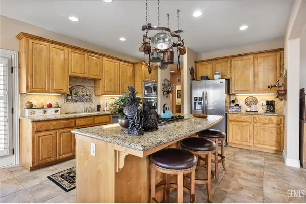 $900,000 | Undisclosed Address, Kernville, CA 93238