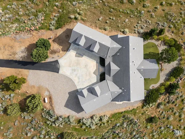 $900,000 | Undisclosed Address, Kernville, CA 93238