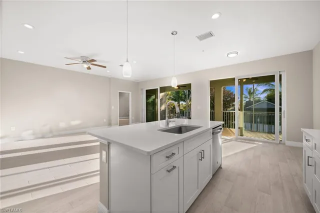 $3,000 | 2318 Sawyers Hill Road, Unit 107, Naples, FL 34120