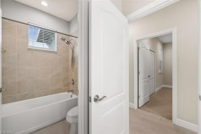 $3,000 | 2318 Sawyers Hill Road, Unit 107, Naples, FL 34120