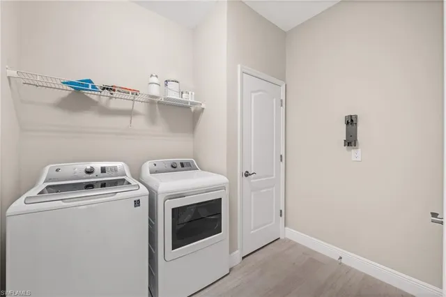 $3,000 | 2318 Sawyers Hill Road, Unit 107, Naples, FL 34120