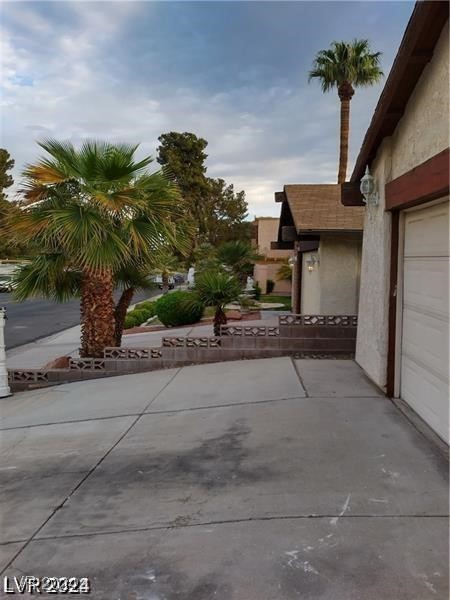 4766 South Mojave Road Las Vegas, NV 89121 - Photo 3 of 32