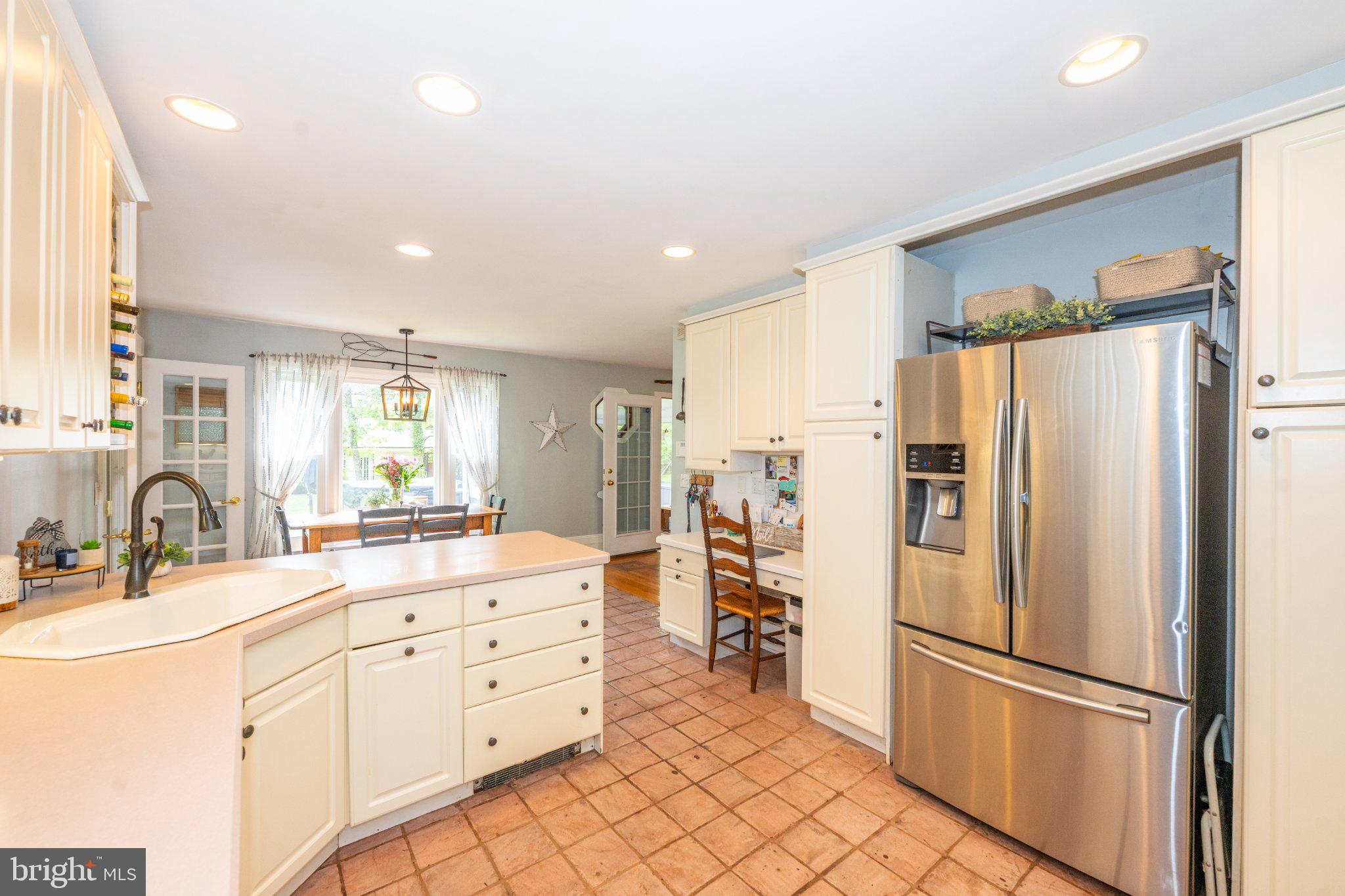 1 W Road Boonton, NJ 07005 - Photo 27 of 45 Bright and inviting kitchen space.