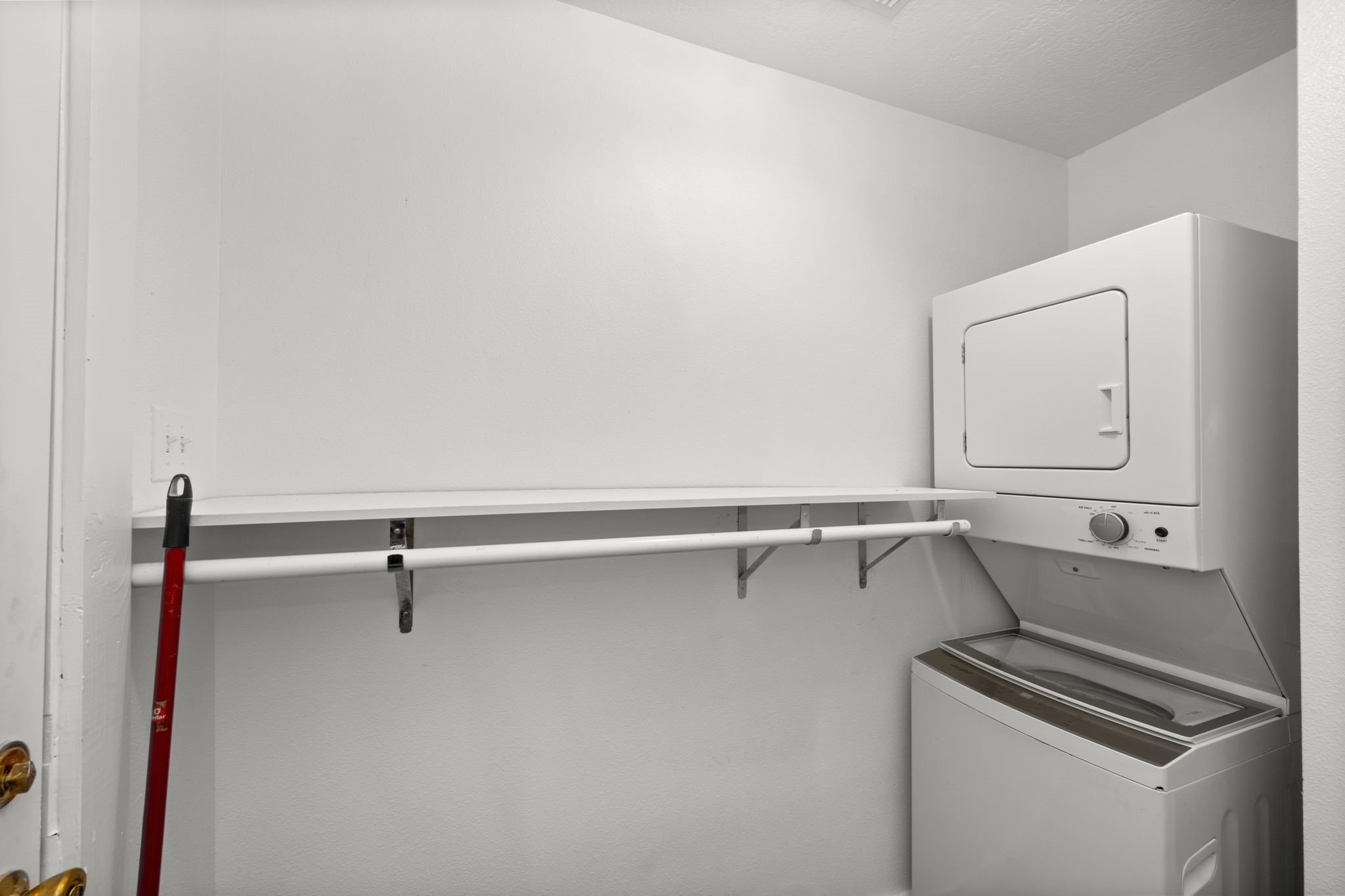 1935 1st Street Hempstead, TX 77445 - Photo 20 of 29 a close view of closet