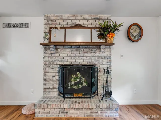 $385,000 | 575 East Villa Ridge Road, Villa Ridge, MO 63089