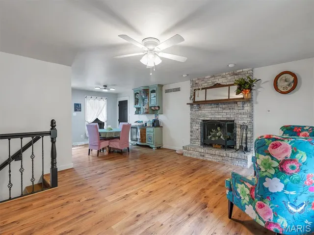 $385,000 | 575 East Villa Ridge Road, Villa Ridge, MO 63089