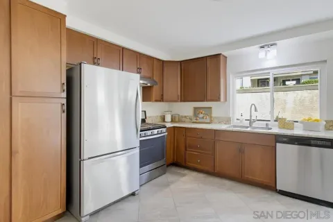 $645,000 | 10854 Macouba Place, San Diego, CA 92124