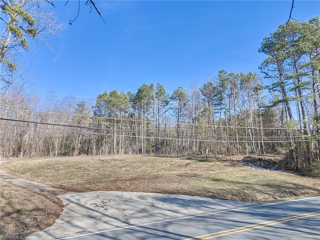 5671 Walnut Cove Road Walkertown, NC 27051 - Photo 4 of 11