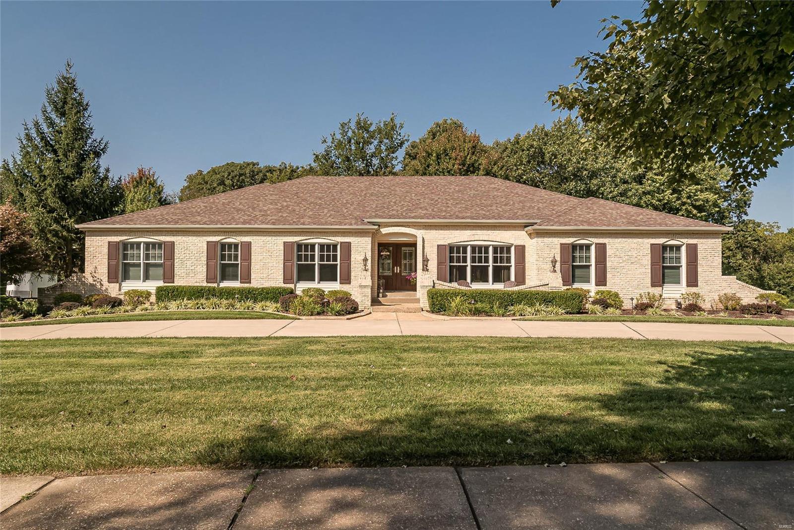 2039 Wilson Ridge Lane Chesterfield, MO 63005 - Photo 1 of 47 Gallery Image 1