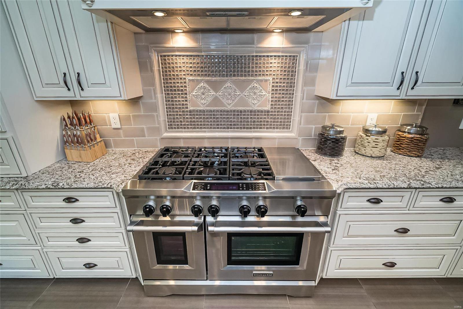 2039 Wilson Ridge Lane Chesterfield, MO 63005 - Photo 17 of 47 Gallery Image 17