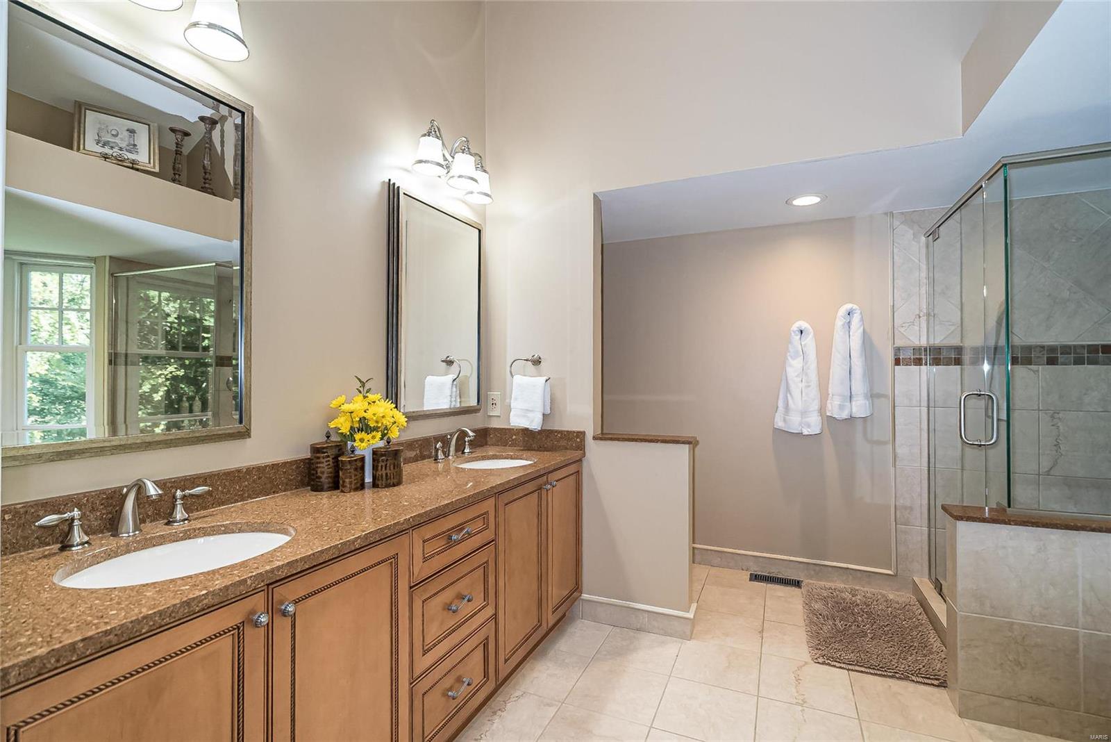 2039 Wilson Ridge Lane Chesterfield, MO 63005 - Photo 24 of 47 Gallery Image 24