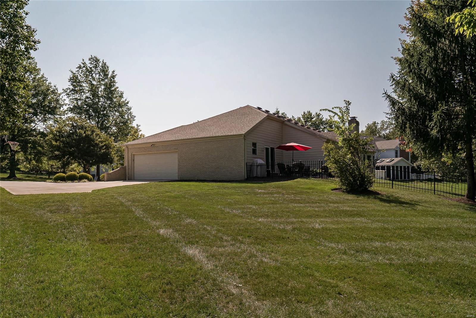 2039 Wilson Ridge Lane Chesterfield, MO 63005 - Photo 42 of 47 Gallery Image 42