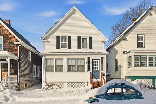$10,000 | 8 Carey Street, Newport, RI 02840