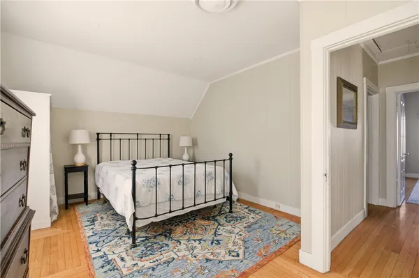 $10,000 | 8 Carey Street, Newport, RI 02840