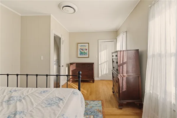 $10,000 | 8 Carey Street, Newport, RI 02840