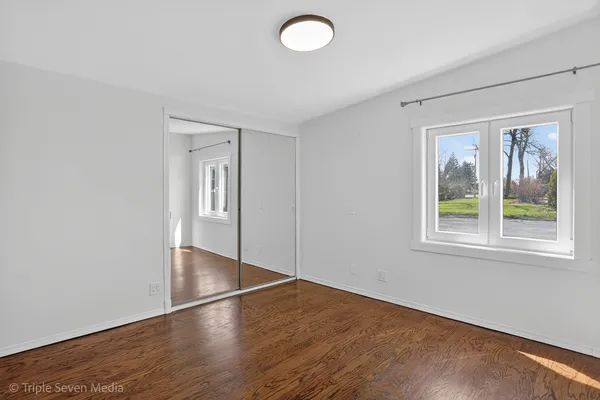 $449,900 | 132 Harvey Avenue, Wood Dale, IL 60191