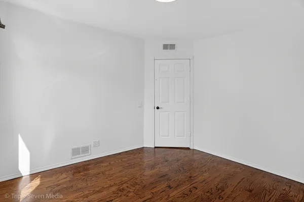 $449,900 | 132 Harvey Avenue, Wood Dale, IL 60191
