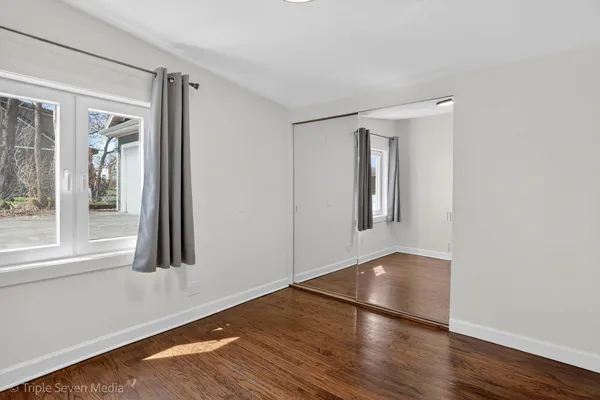 $449,900 | 132 Harvey Avenue, Wood Dale, IL 60191