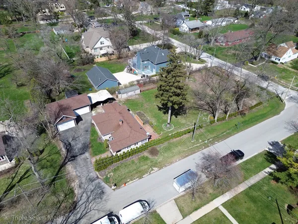 $449,900 | 132 Harvey Avenue, Wood Dale, IL 60191