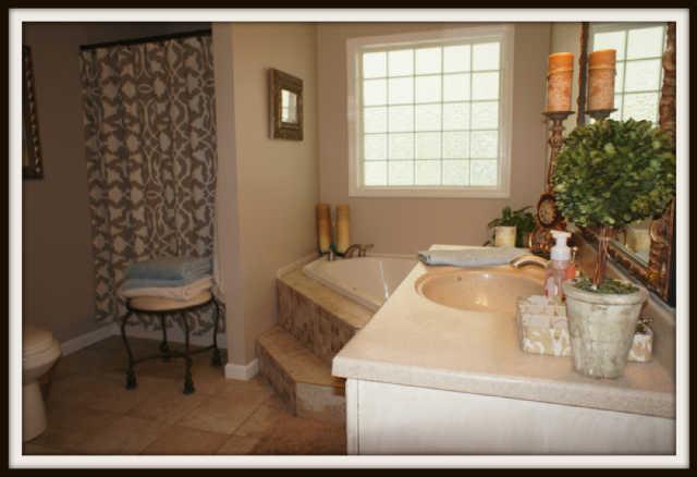 10352 Valley View Road Lascassas, TN 37085 - Photo 9 of 19 MASTER BATHROOM