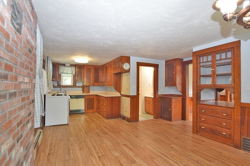 70 Cross Street Randolph, MA 02368 - Photo 15 of 29 Gallery Image 15