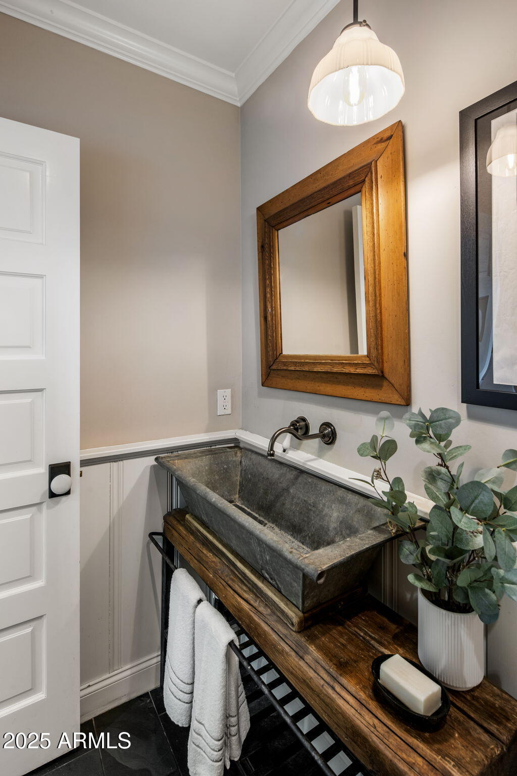 525 West Berridge Lane Phoenix, AZ 85013 - Photo 16 of 67 a bathroom with a sink and a mirror