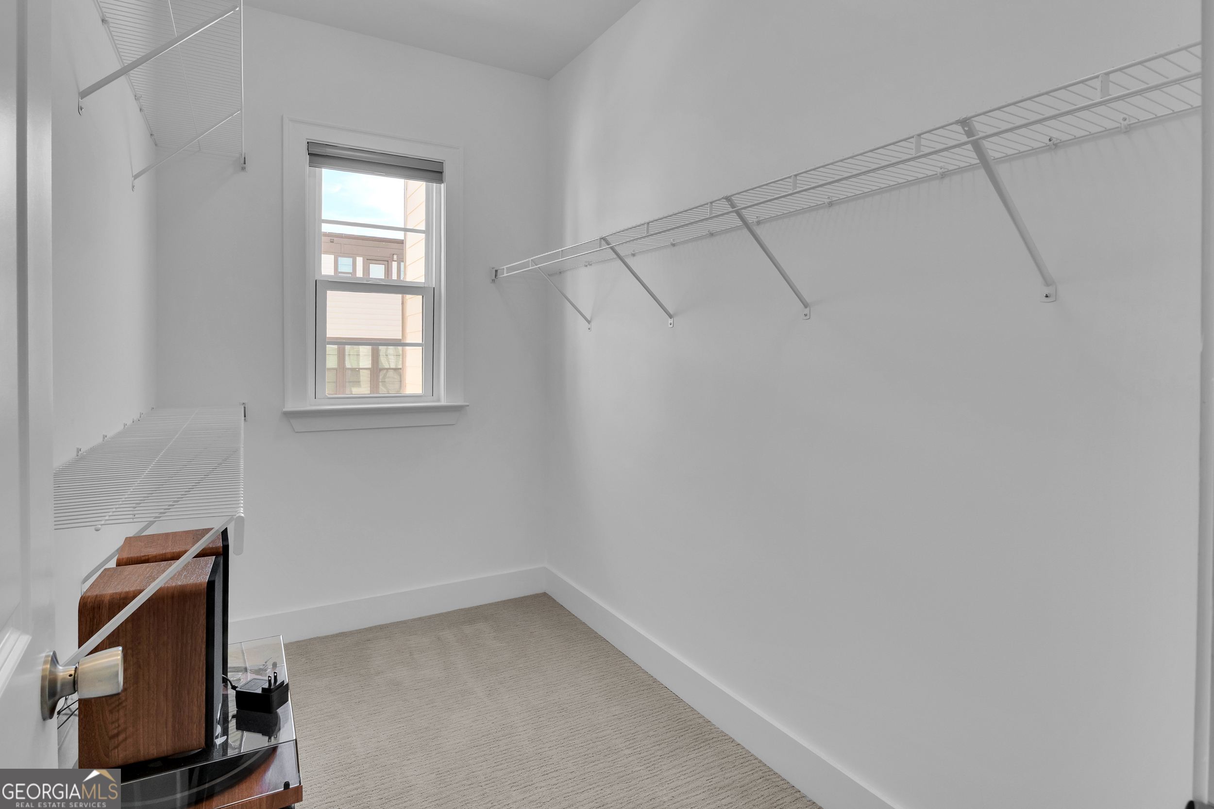 545 Whitlox Road Northwest Atlanta, GA 30309 - Photo 28 of 65 a room with a window