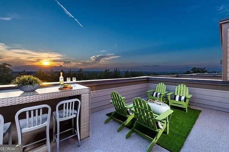 545 Whitlox Road Northwest Atlanta, GA 30309 - Photo 6 of 10