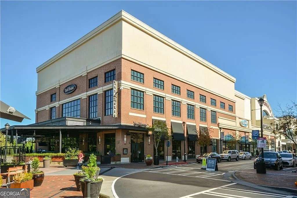 545 Whitlox Road Northwest Atlanta, GA 30309 - Photo 9 of 10