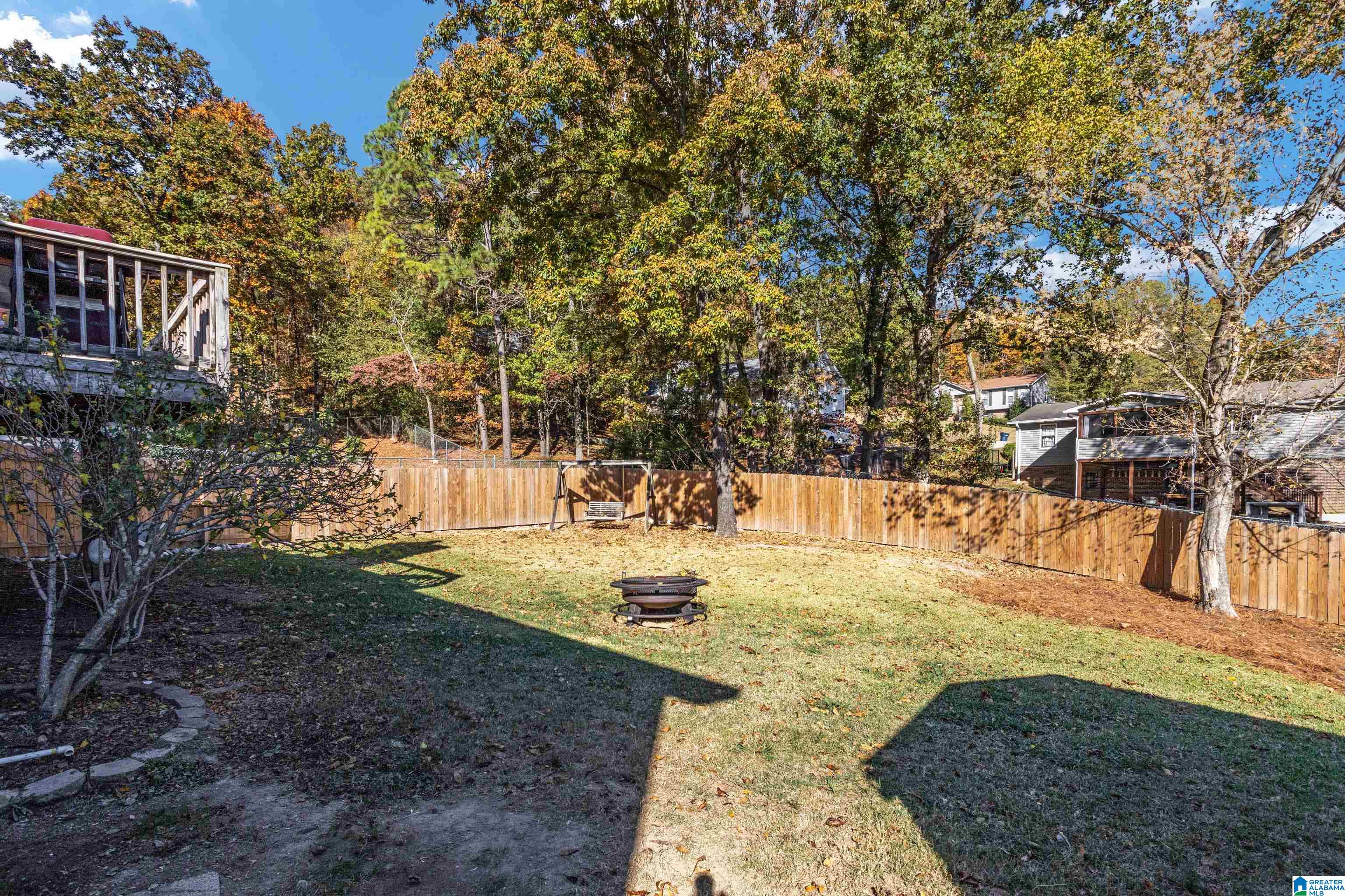 1226 Bennett Circle Alabaster, AL 35007 - Photo 31 of 38
