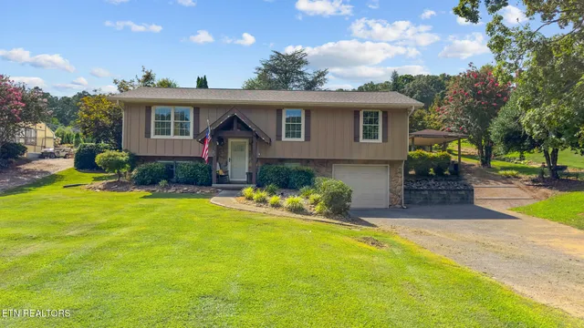 $3,400,000 | 3615 Strong Road, Mascot, TN 37806