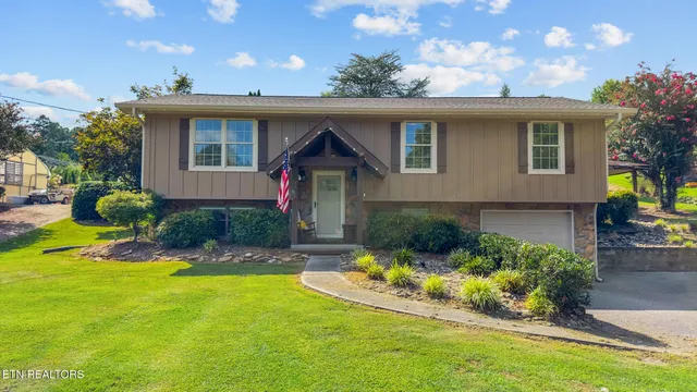 $3,400,000 | 3615 Strong Road, Mascot, TN 37806