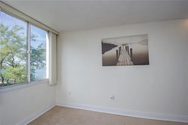 $2,600 | 660 Island Way, Unit 206, Clearwater, FL 33767