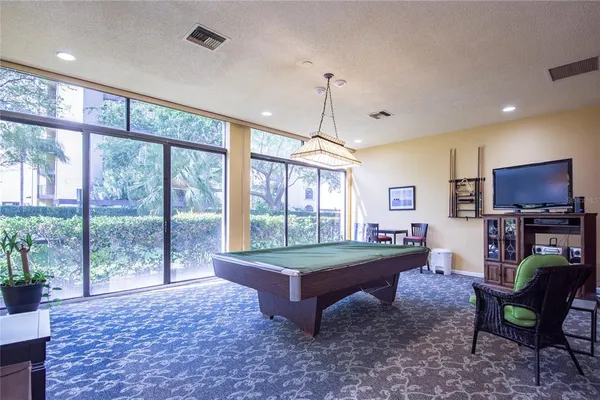 $2,600 | 660 Island Way, Unit 206, Clearwater, FL 33767