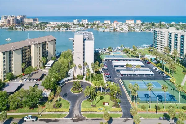 $2,600 | 660 Island Way, Unit 206, Clearwater, FL 33767