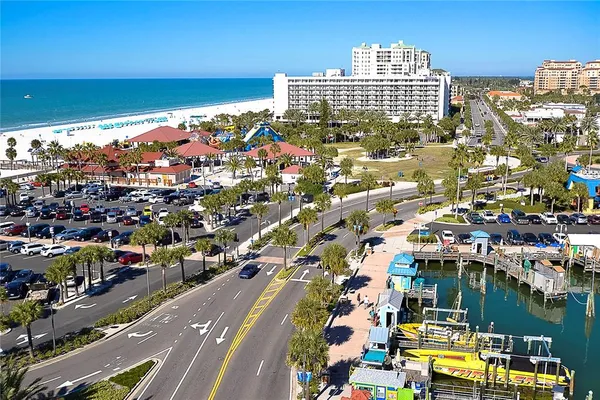 $2,600 | 660 Island Way, Unit 206, Clearwater, FL 33767