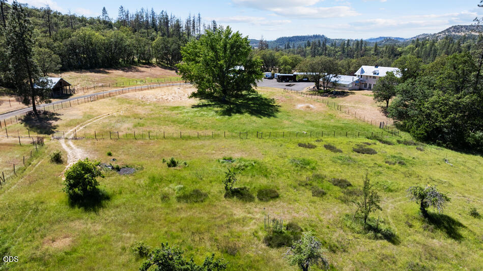 1800 South Obenchain Road Eagle Point, OR 97524 - Photo 63 of 64