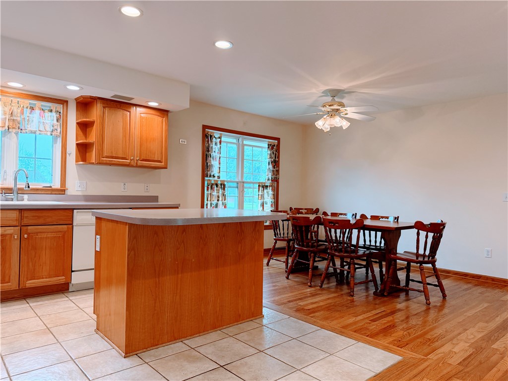 598 Paul Road Chili, NY 14624 - Photo 9 of 32