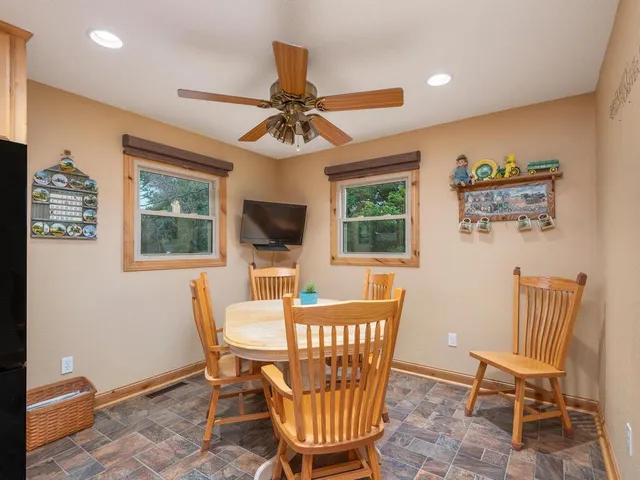 $1,100,000 | 10460 County Road 50, Cologne, MN 55322